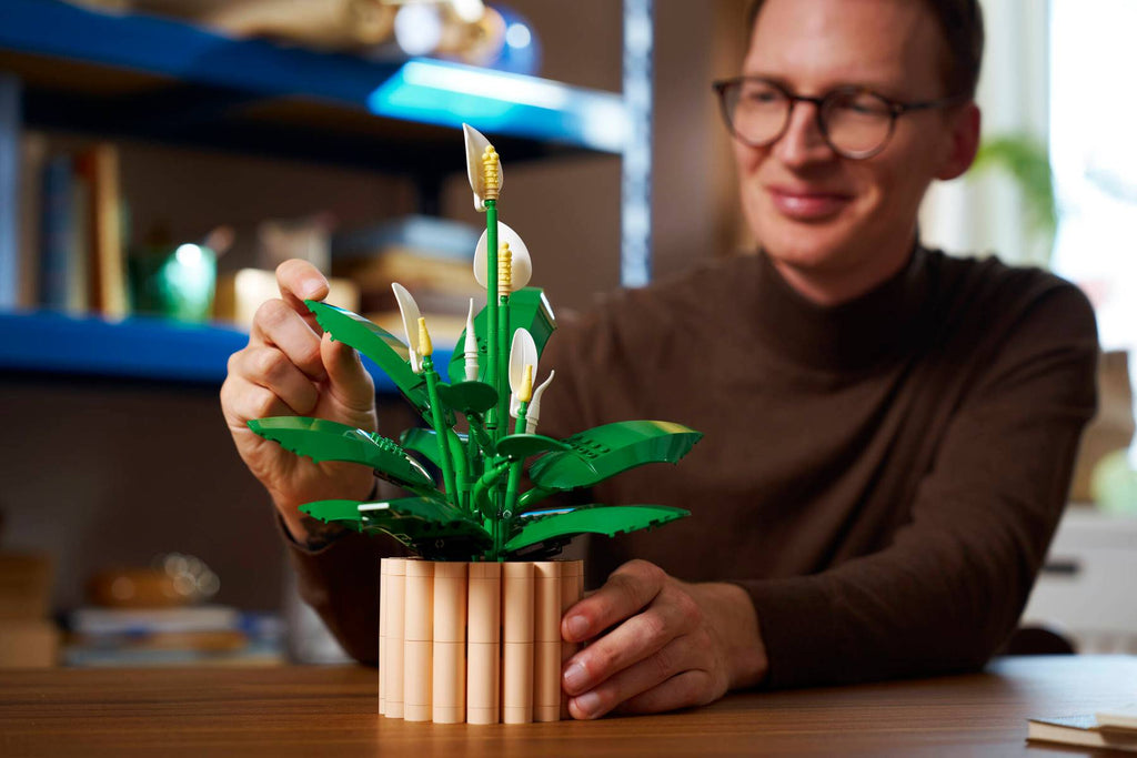 LEGO® Botanicals Peace Lily 11504