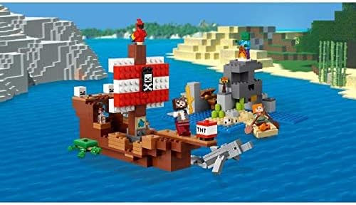 LEGO Minecraft The Pirate Ship Adventure 21152