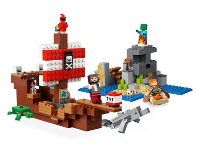 LEGO Minecraft The Pirate Ship Adventure 21152
