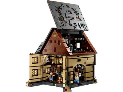 LEGO Ideas Hocus Pocus The Sanderson Sisters Cottage 21341