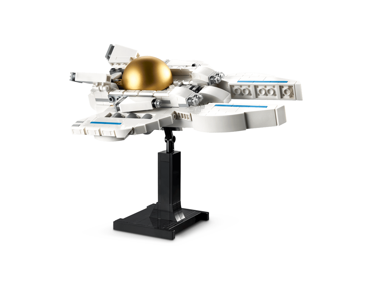 LEGO® Creator 3-in-1 Space Astronaut 31152