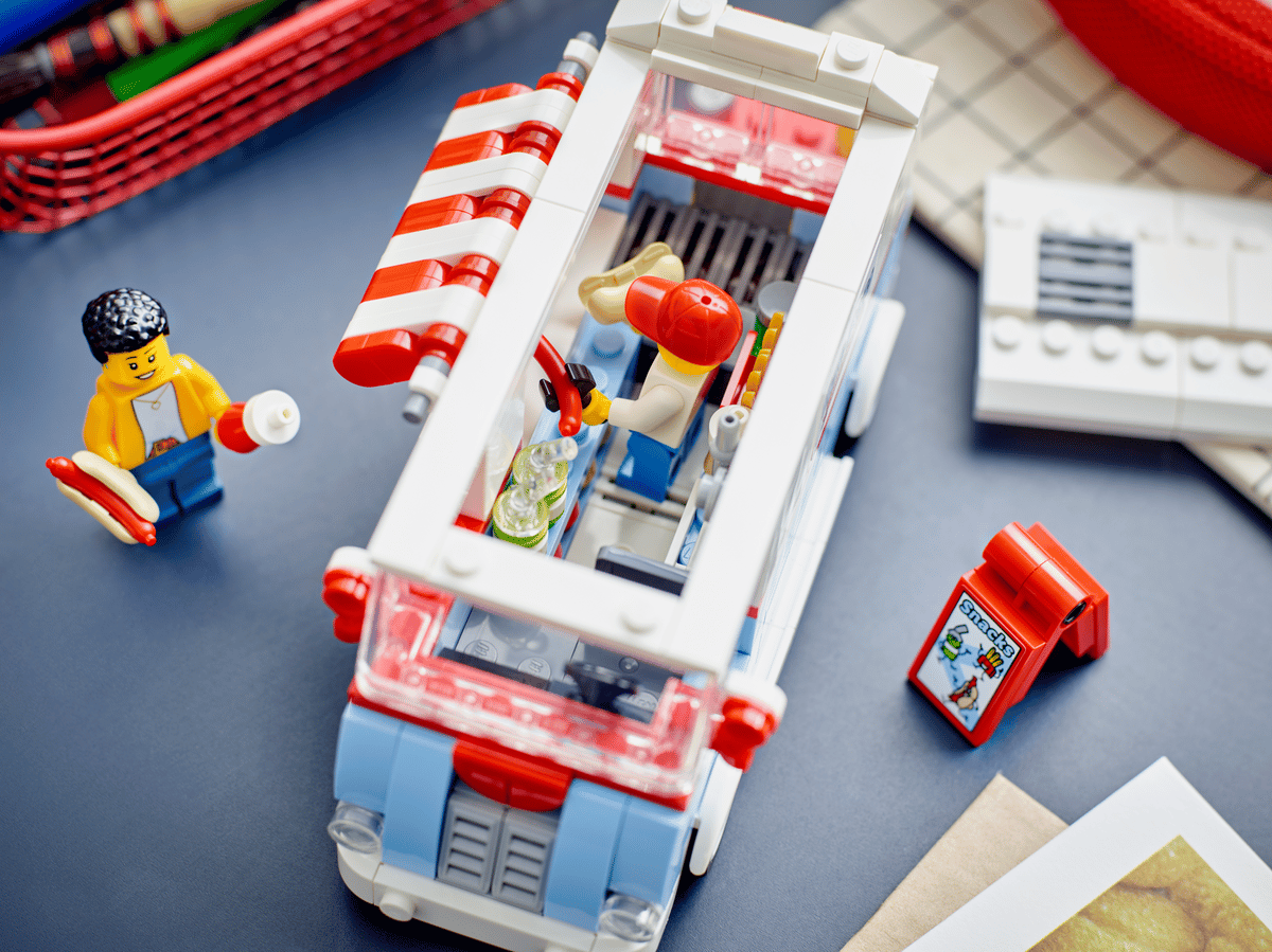 LEGO® Icons Retro Food Truck 40681