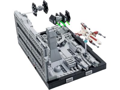 LEGO Star Wars Death Star Trench Run Diorama 75329