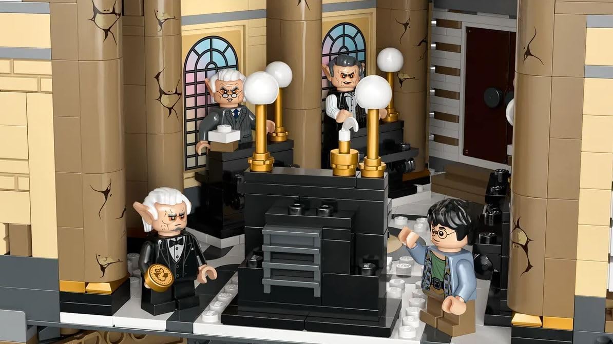 LEGO Harry Potter Gringotts Wizarding Bank - Collector's Edition 76417