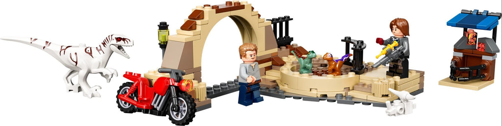 LEGO Jurassic World Atrociraptor Dinosaur Bike Chase 76945