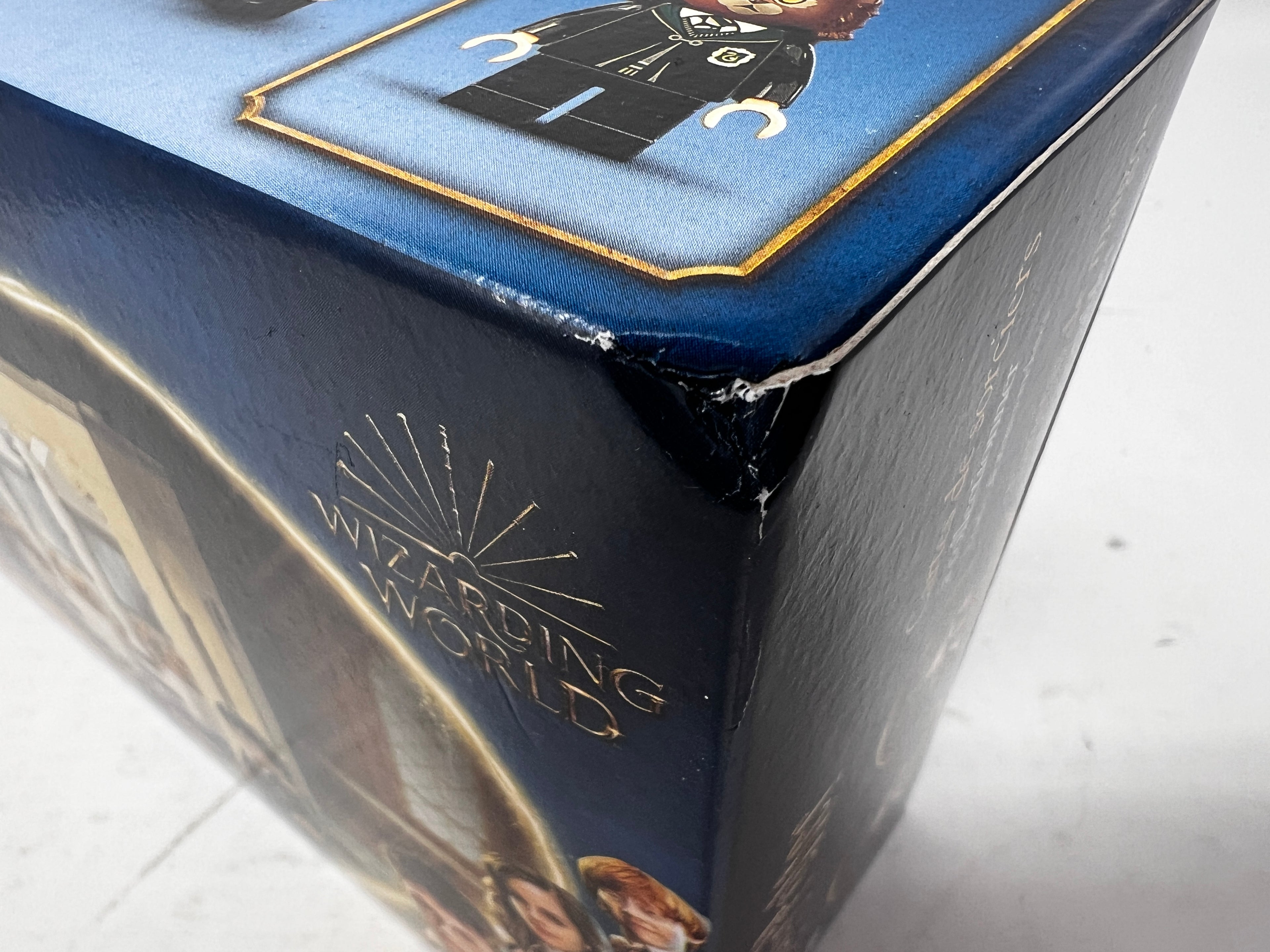 LEGO Harry Potter Polyjuice Potion Mistake 76386 (shelf wear, see pictures)