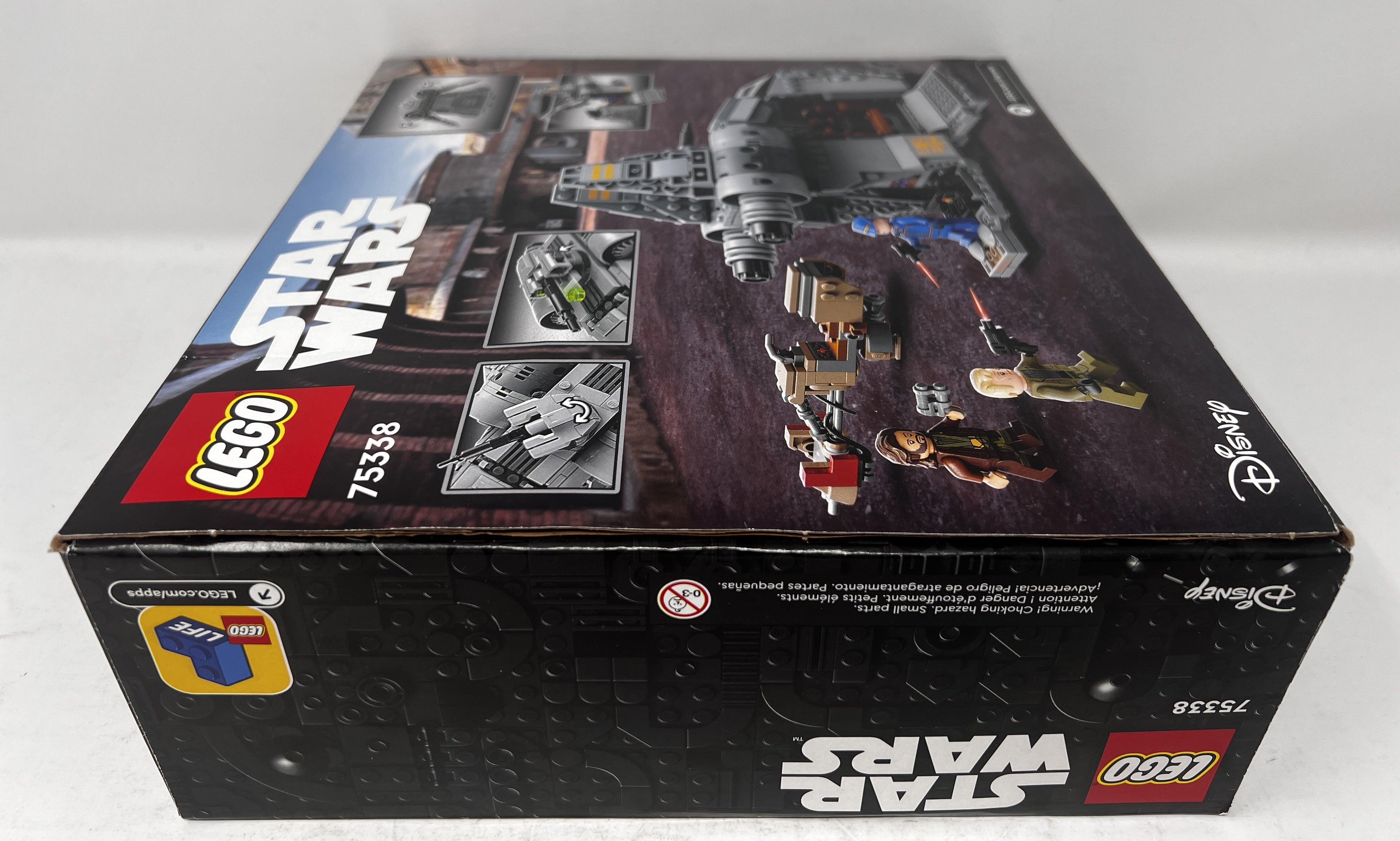 LEGO Star Wars Ambush on Ferrix 75338 (shelf wear/creasing, see pictures)