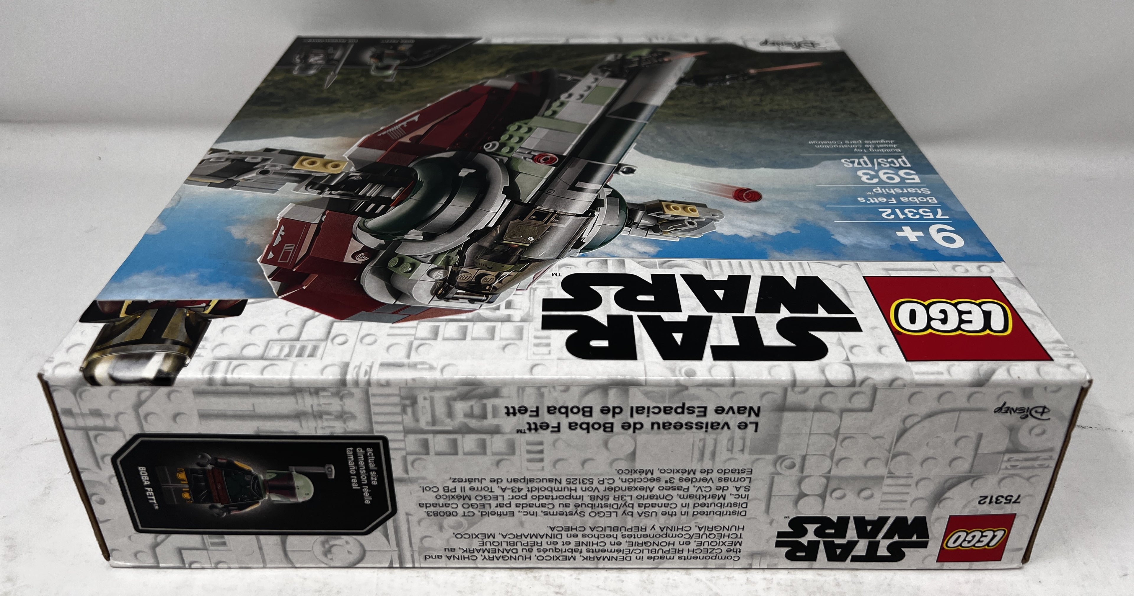 LEGO Star Wars Boba Fett's Starship 75312 (torn graphic, see pictures)