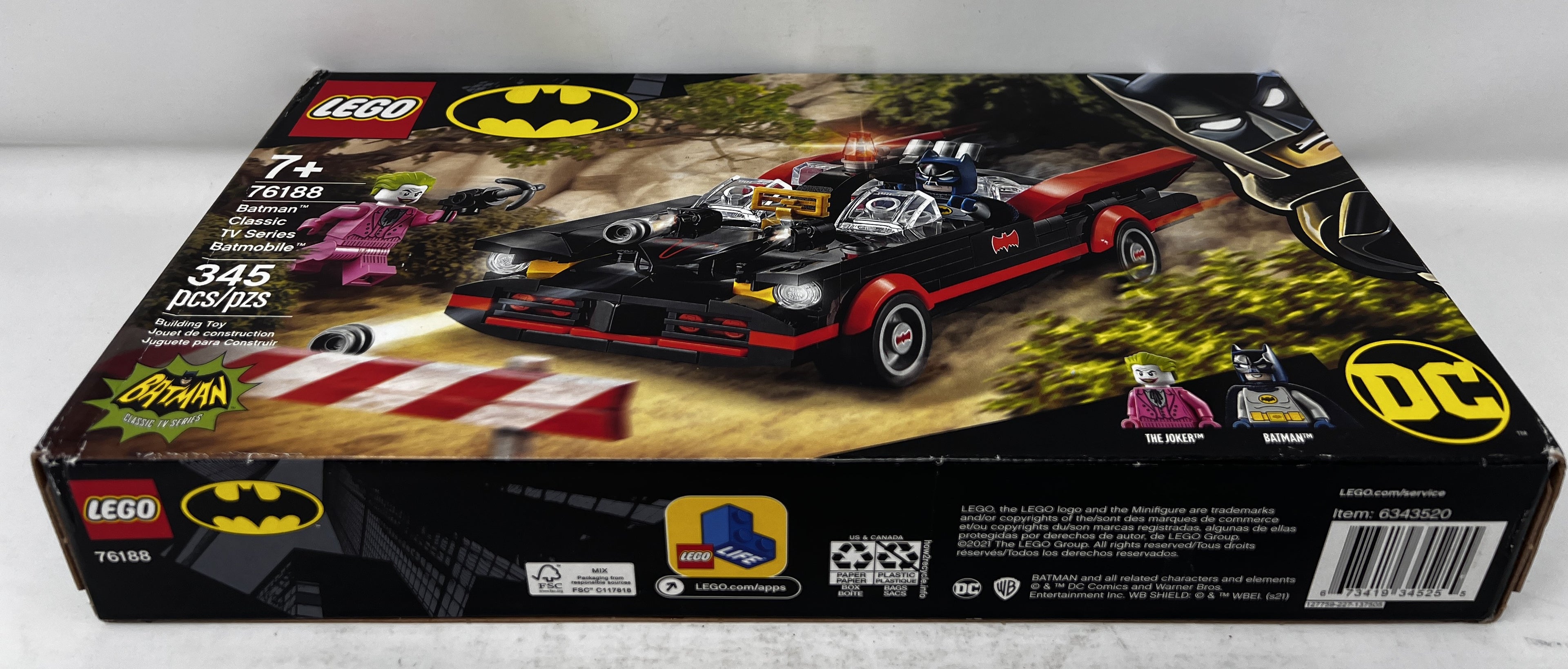 LEGO Batman Classic TV Series Batmobile 76188 (shelf wear/crushing, see pictures)