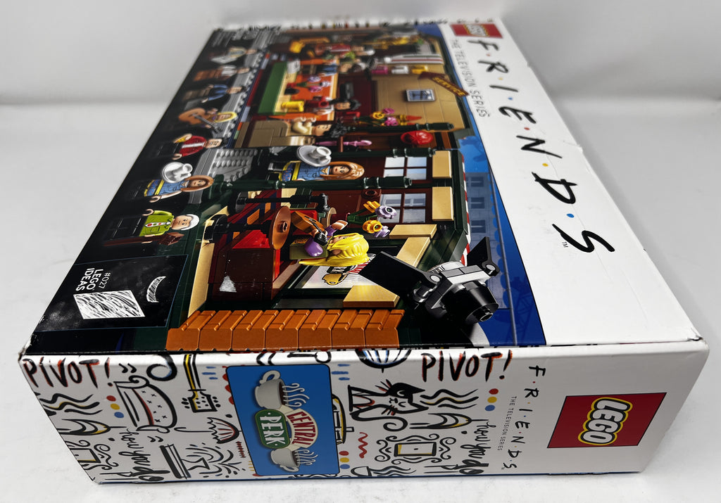 LEGO Ideas FRIENDS Central Perk 21319 (Damaged box, see pictures)
