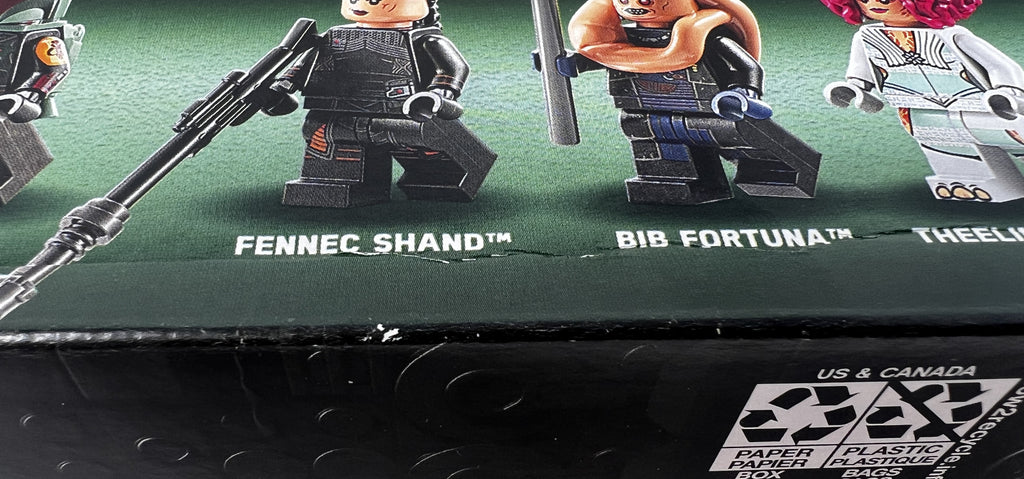 LEGO Star Wars Boba Fett's Throne Room 75326 (shelf wear, minor creasing, see pictures)