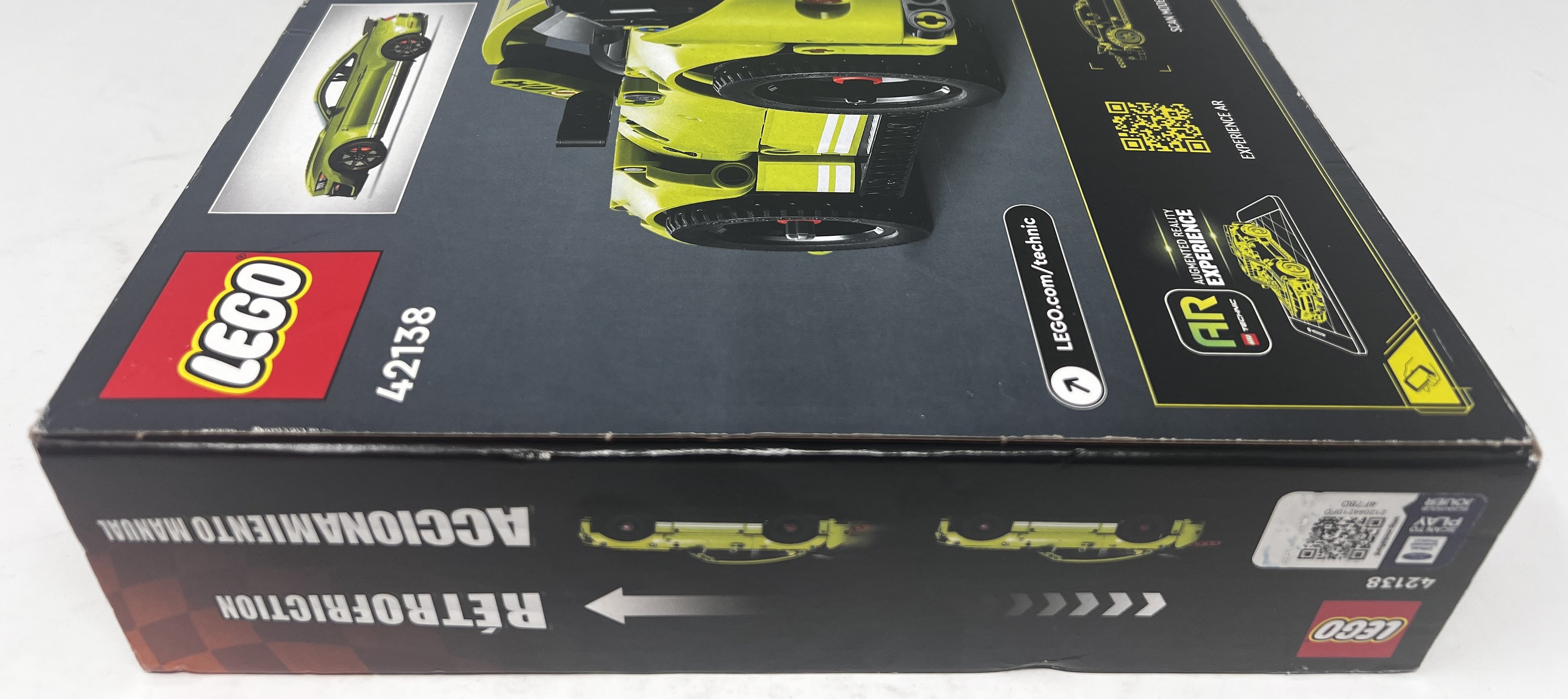LEGO Technic Ford Shelby Cobra 42138 (shelf wear and creasing, see pictures)