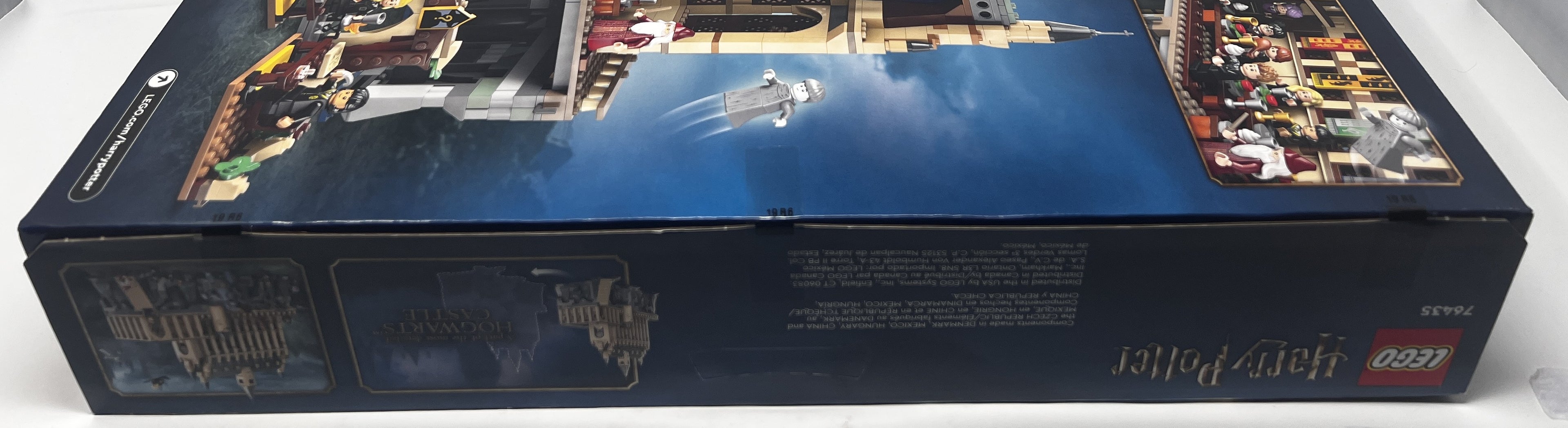 LEGO Harry Potter Hogwarts Castle: The Great Hall 76435 (minor creasing, see pictures)