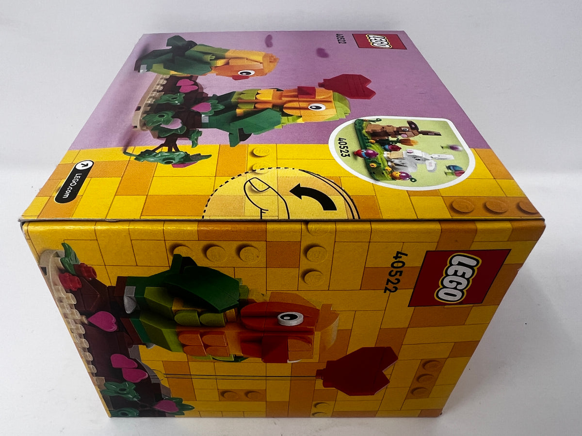 LEGO® Valentine Lovebirds 40522 (Minor creasing, see pictures)