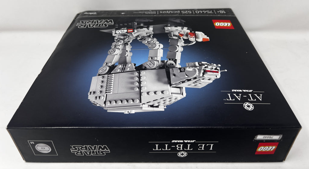 LEGO® Star Wars AT-AT (Damaged box, see pictures)