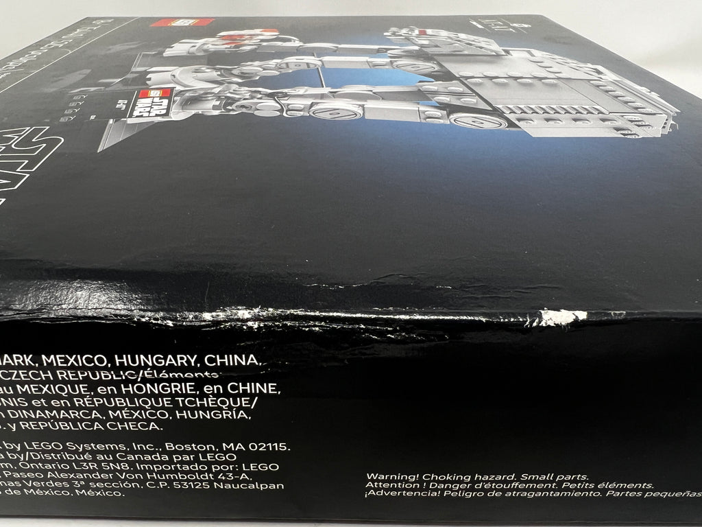 LEGO® Star Wars AT-AT (Damaged box, see pictures)