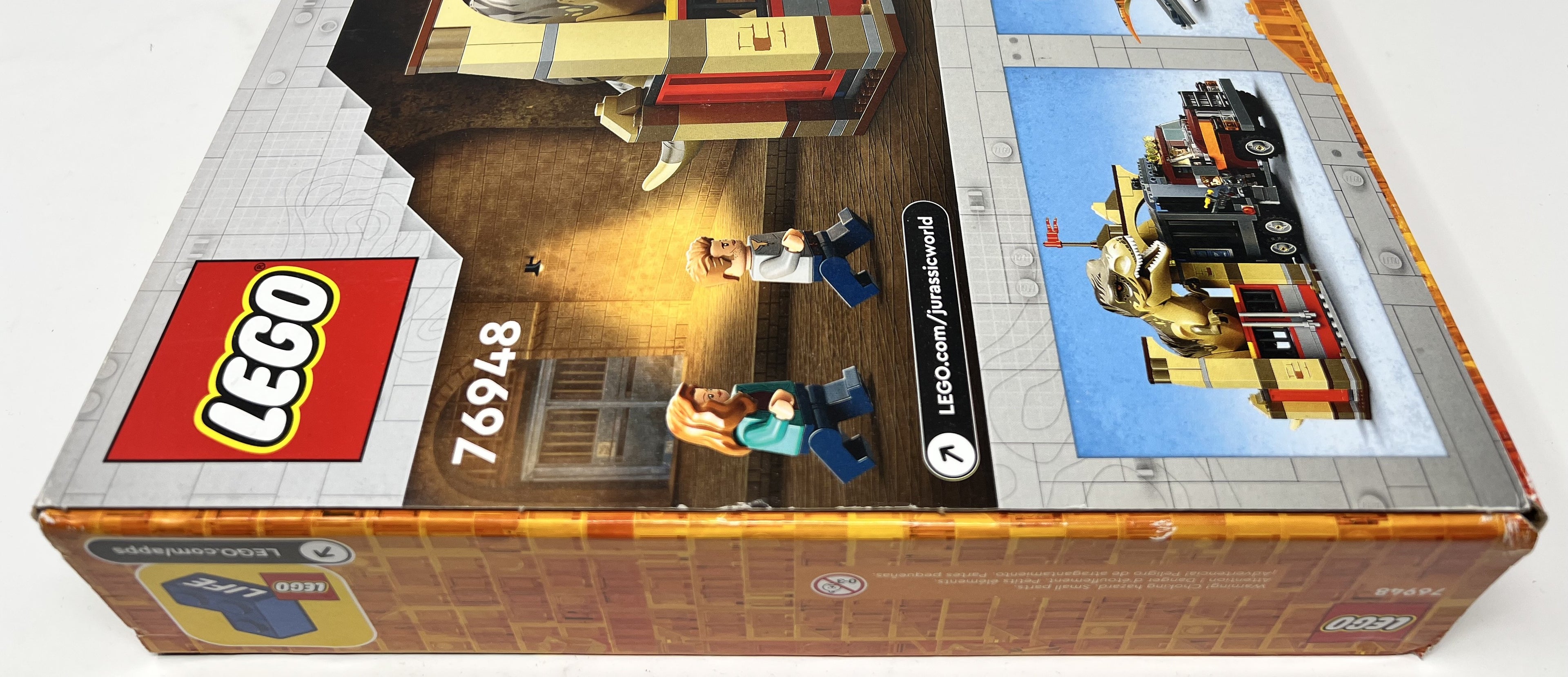 LEGO Jurassic World T-Rex & Atrociraptor Breakout #76948 (shelf wear, see pictures)
