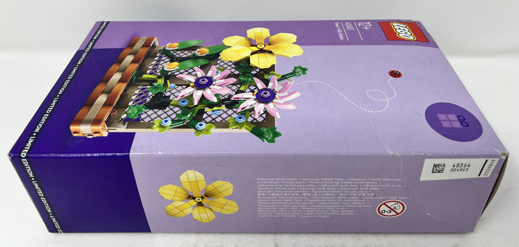 LEGO Flower Trellis Display #40683 (shelf wear, see pictures)