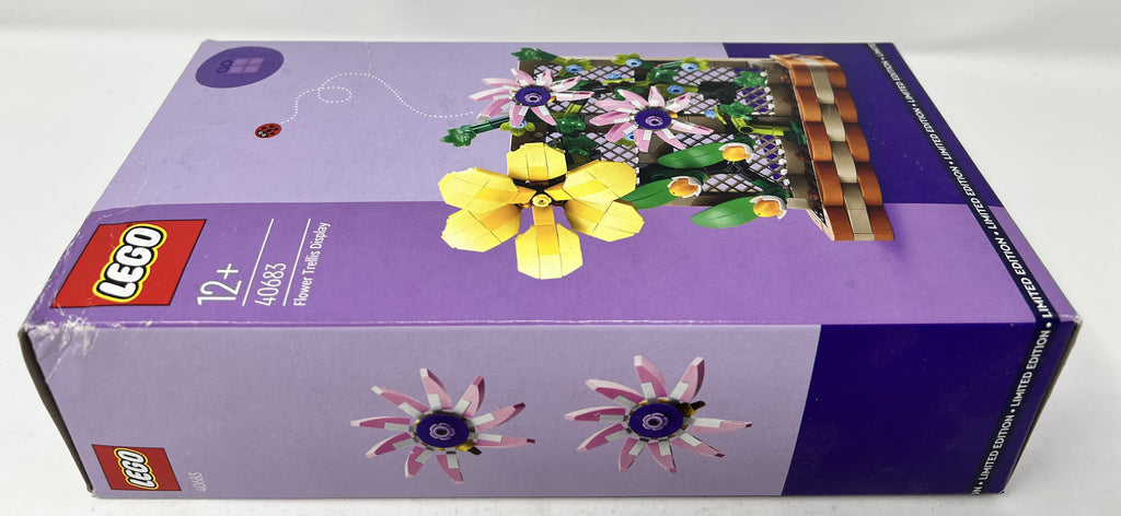 LEGO Flower Trellis Display #40683 (shelf wear, see pictures)