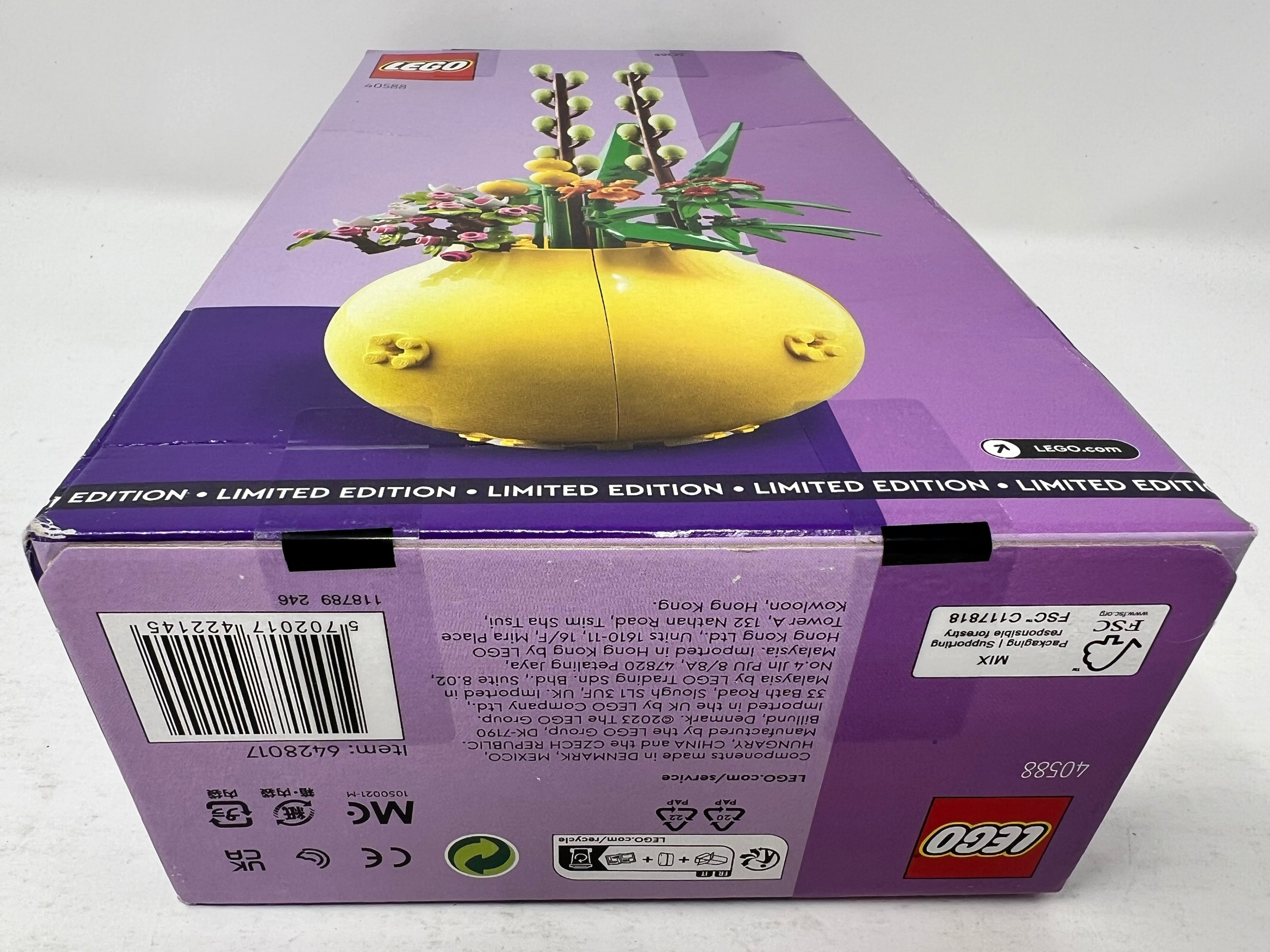 LEGO Flowerpot #40588 (shelf wear, see pictures)
