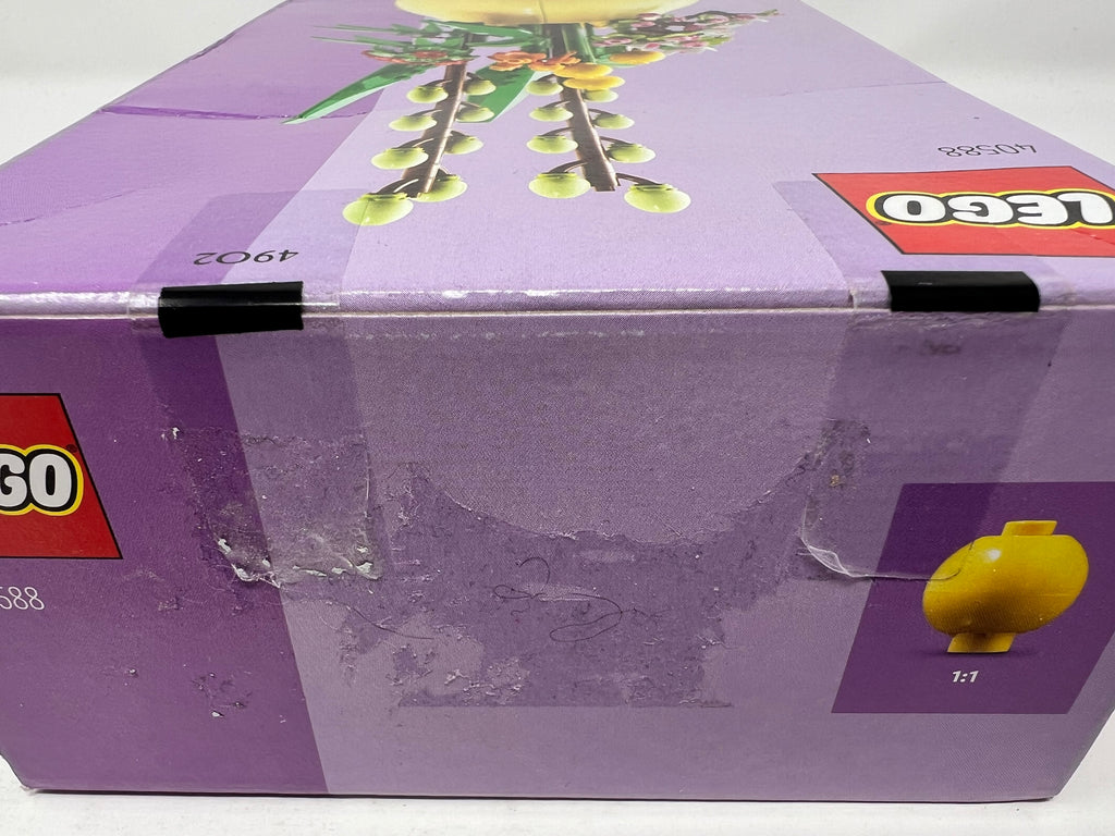 LEGO Flowerpot #40588 (shelf wear, see pictures)