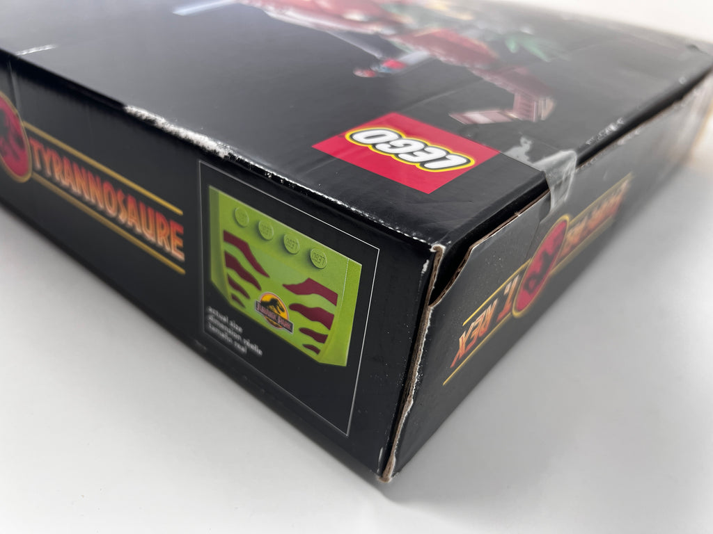 LEGO Jurassic Park T Rex Breakout 76956 (shelf wear, see pictures)