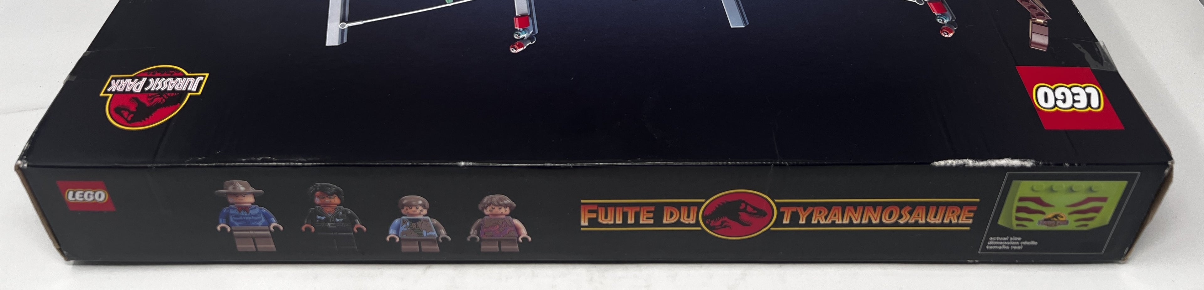 LEGO Jurassic Park T Rex Breakout 76956 (shelf wear, see pictures)