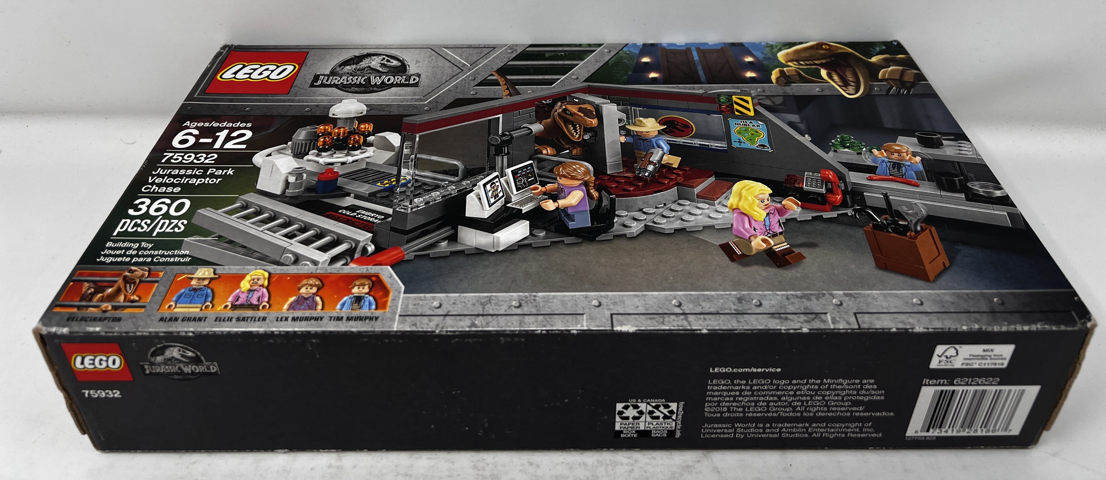 LEGO Jurassic Park Velociraptor Chase 75932 (shelf wear, see pictures)