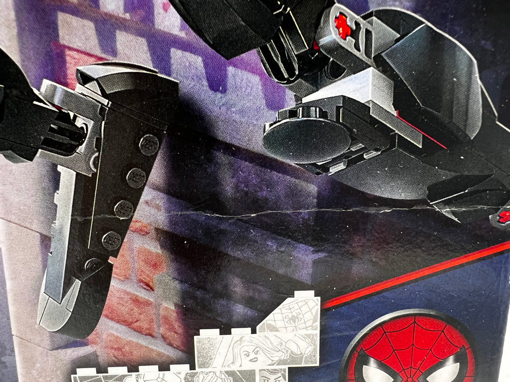 LEGO Marvel Venom Figure 76230 (shelf wear, see pictures)