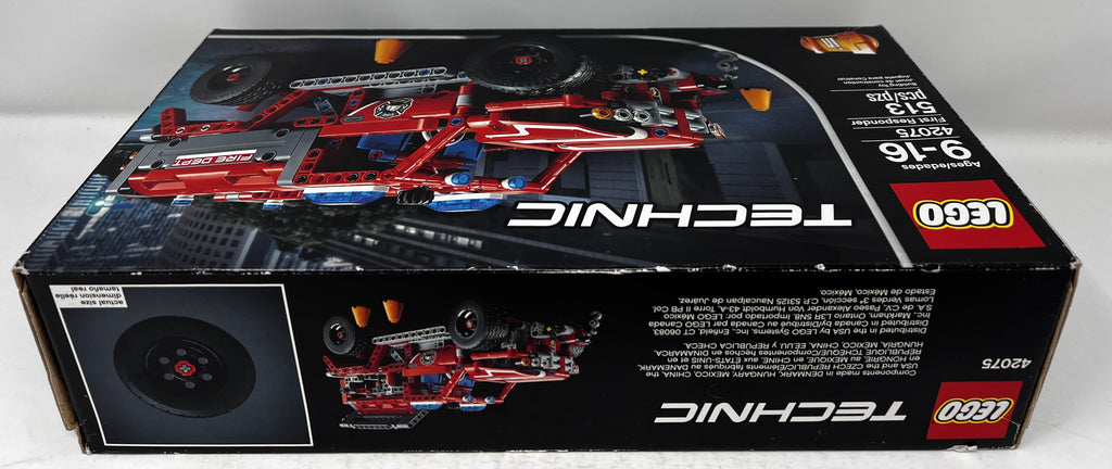 LEGO Technic First Responder 42075 (shelf wear, see pictures)