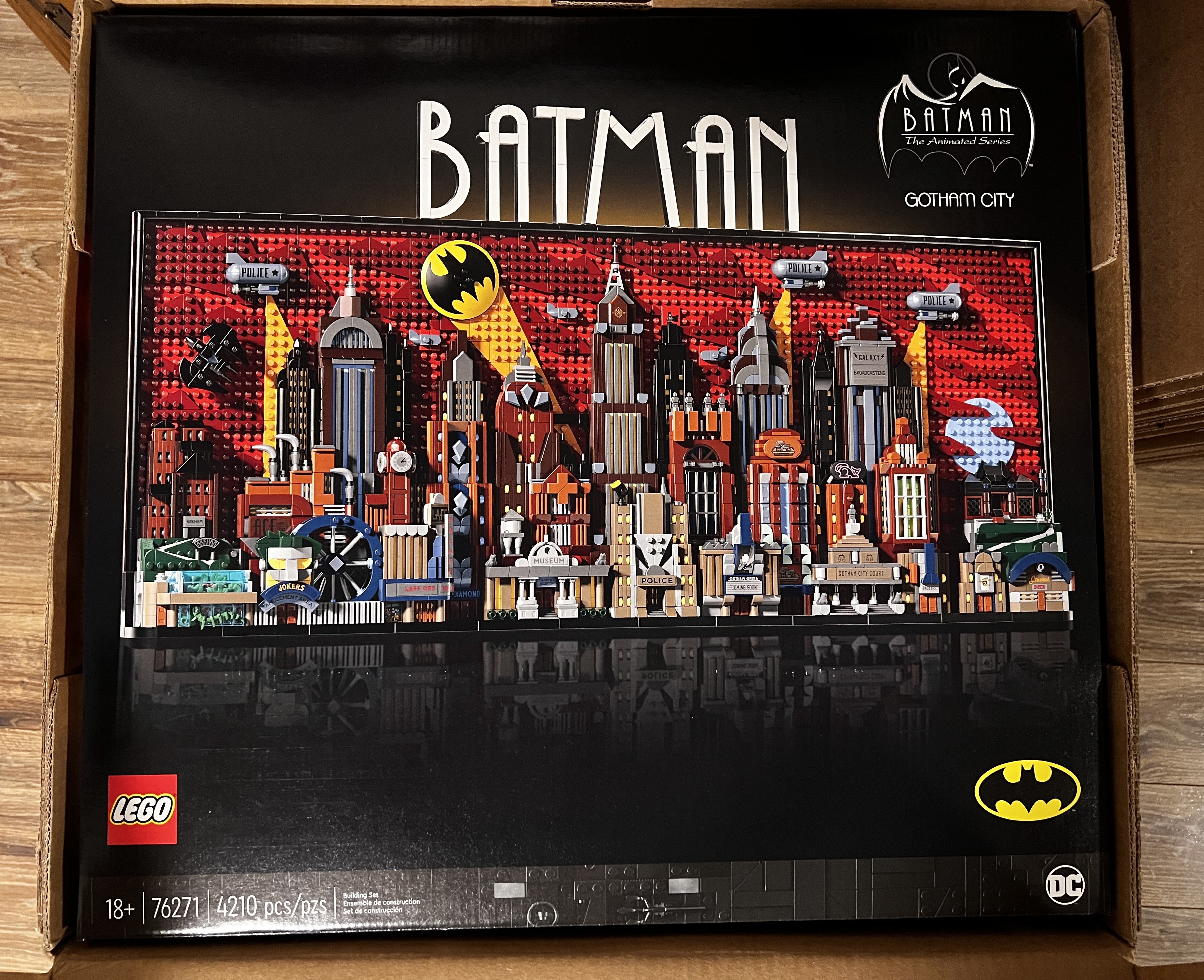 LEGO Batman The Animated Series Gotham City 76271