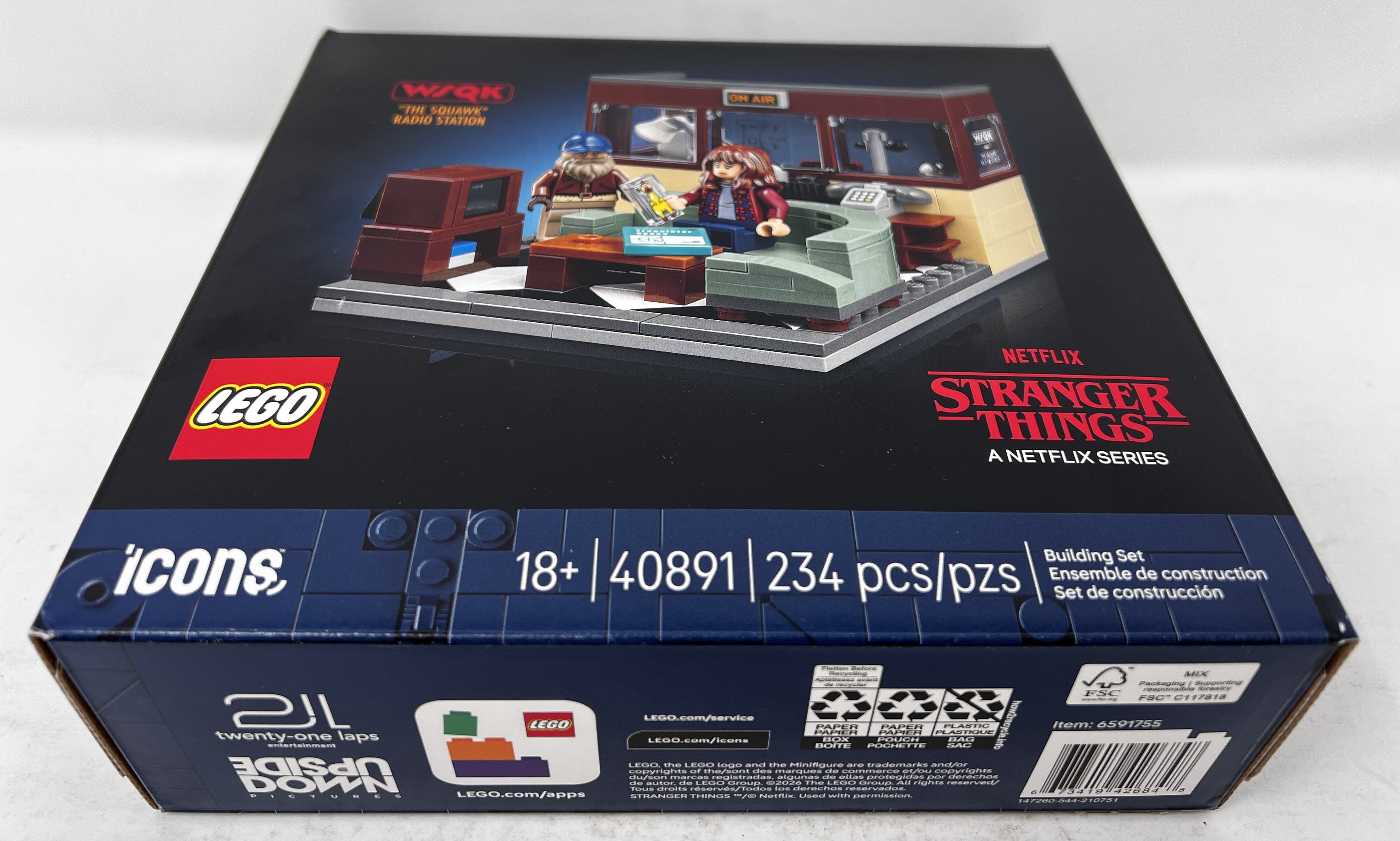 LEGO Icons Stranger Things: WSQK Radio Station 40891