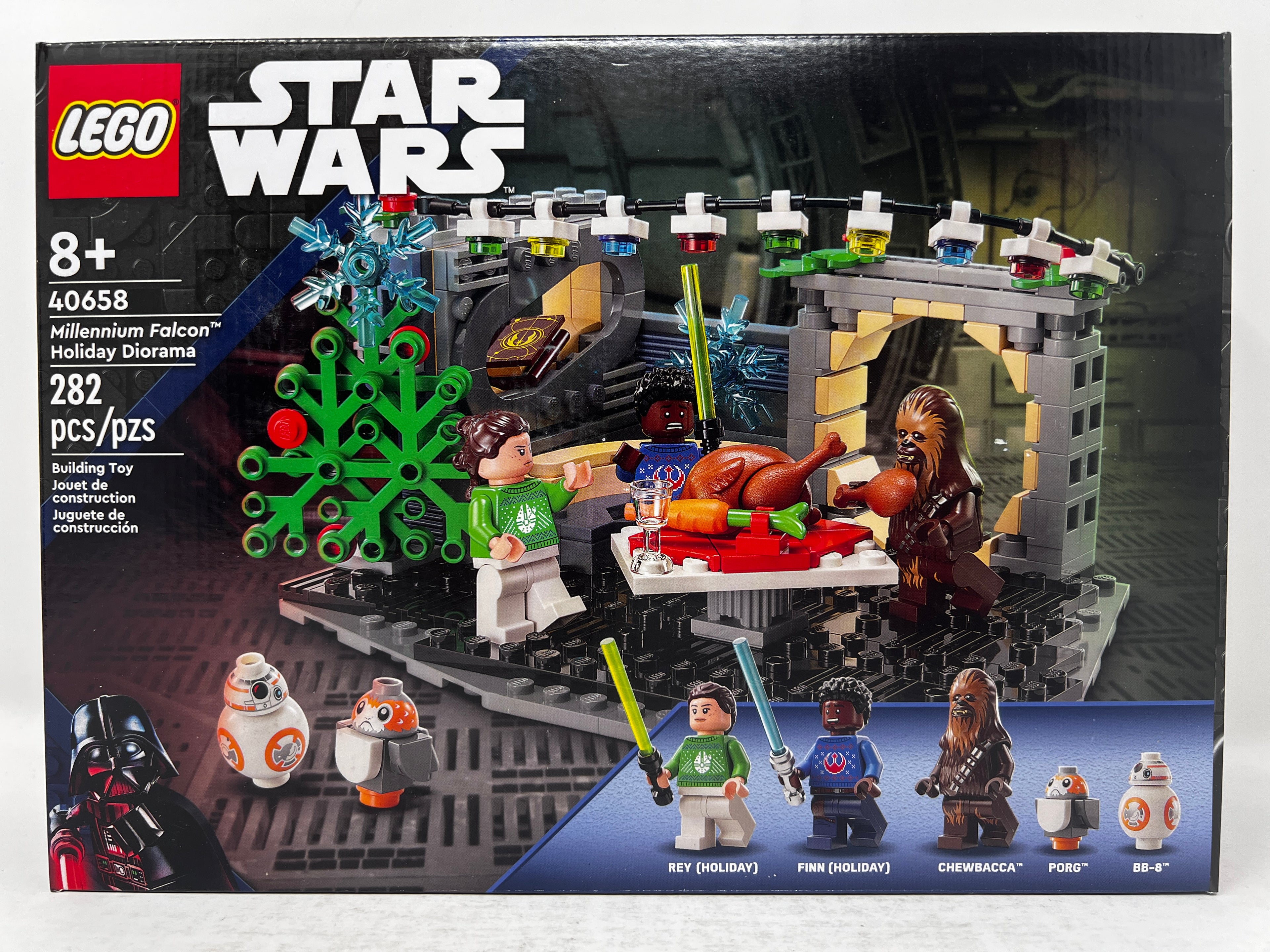 LEGO Star Wars Millennium Falcon Holiday Diorama 40658