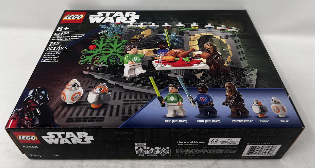 LEGO Star Wars Millennium Falcon Holiday Diorama 40658
