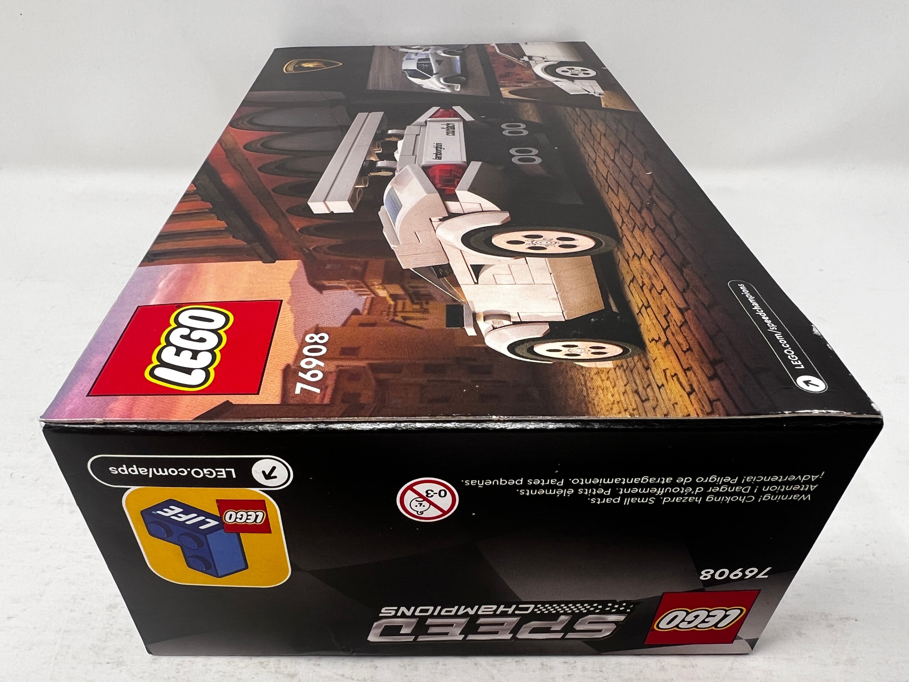 LEGO Speed Champions Lamborghini Countach 76908 (Box damaged, see pictures)