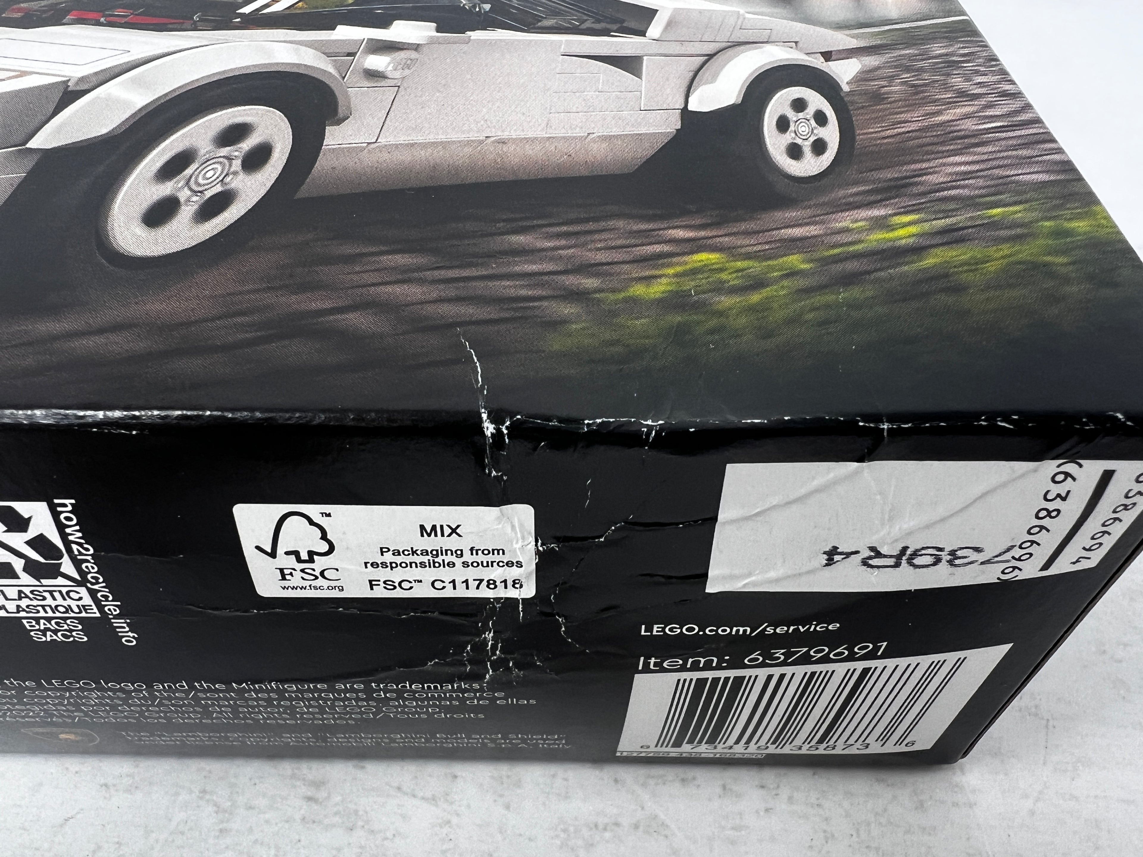 LEGO Speed Champions Lamborghini Countach 76908 (Box damaged, see pictures)