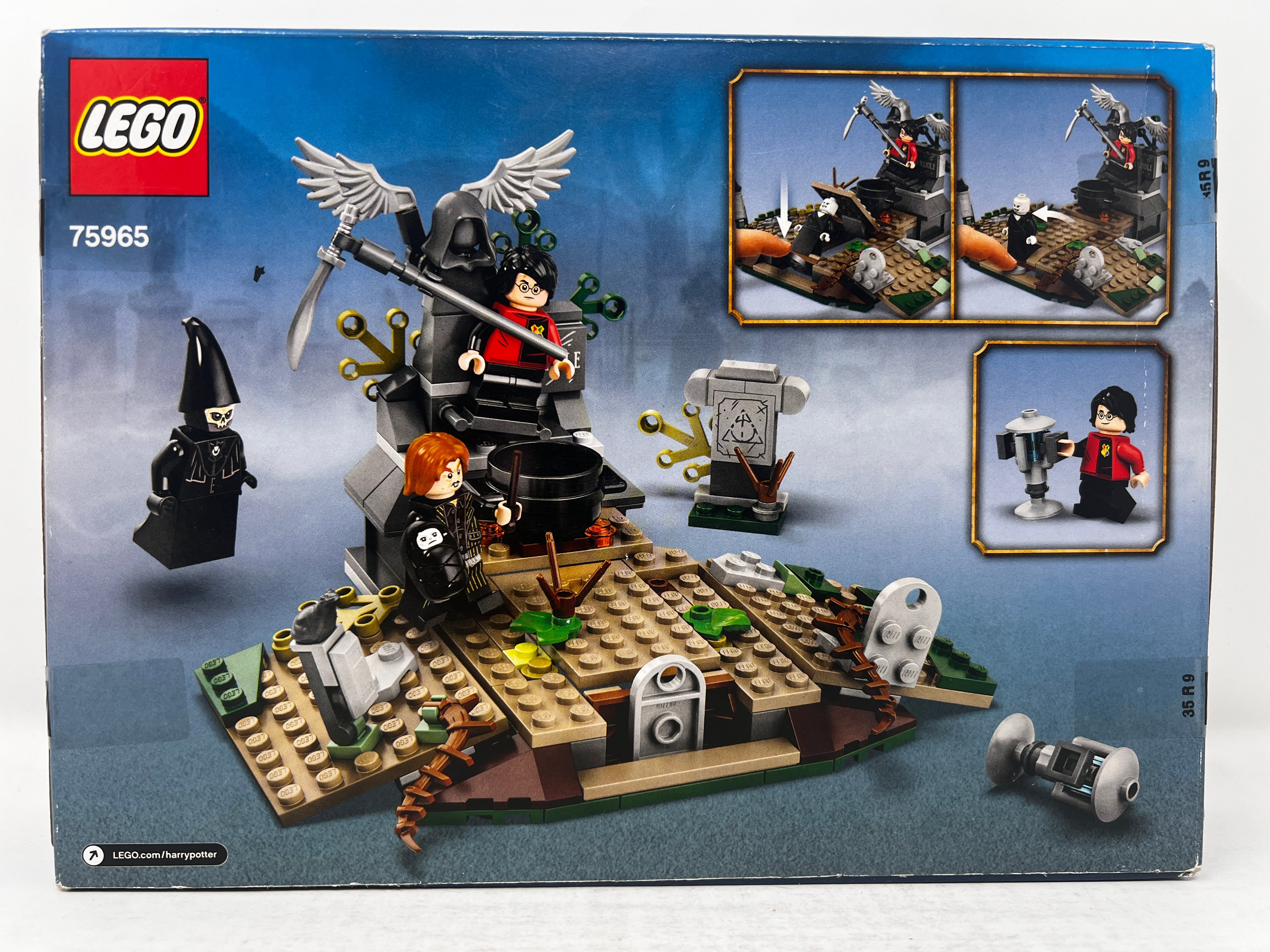 LEGO The Rise of Voldemort 75965 (shelf wear, see pictures)