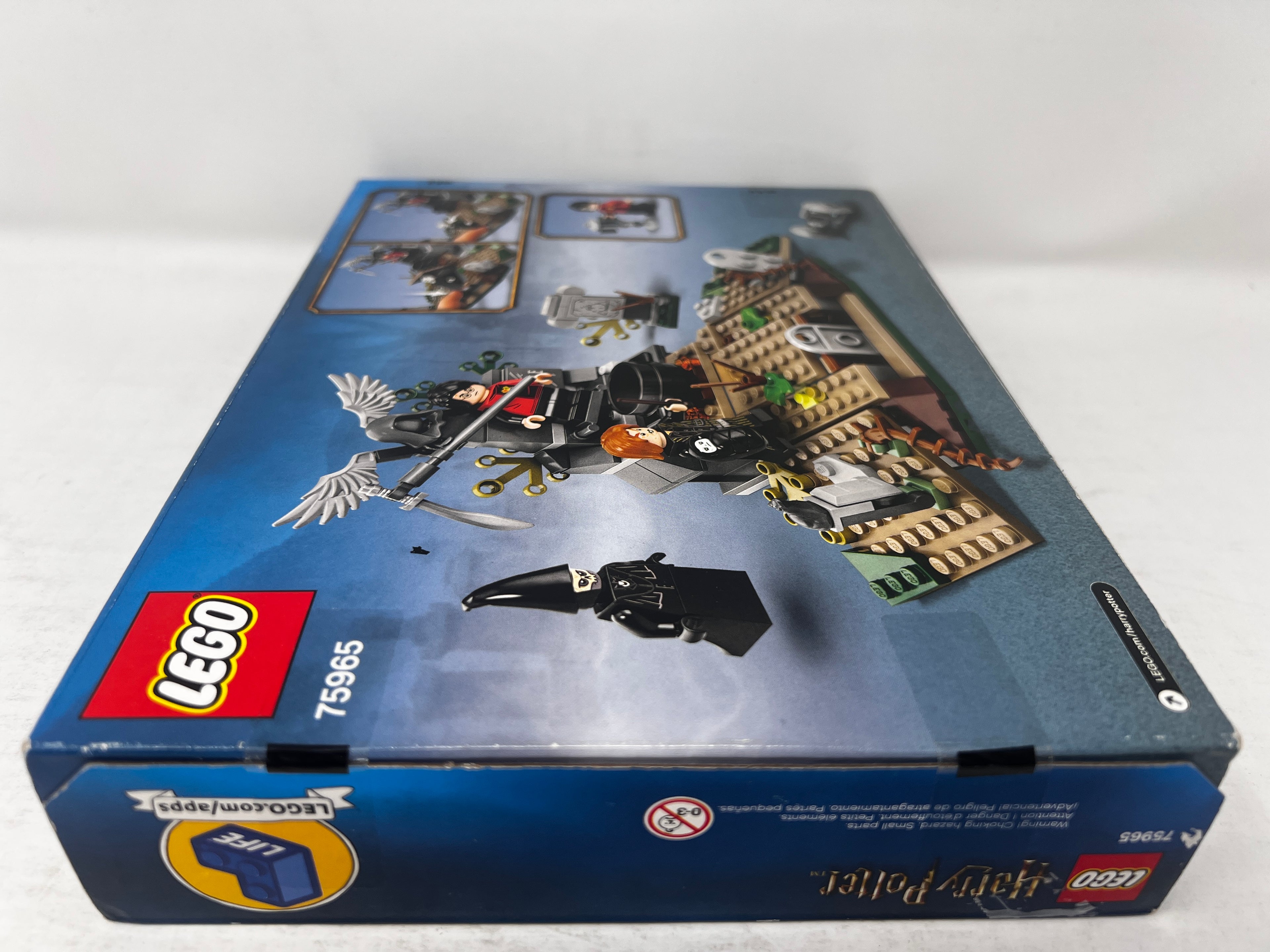 LEGO The Rise of Voldemort 75965 (shelf wear, see pictures)