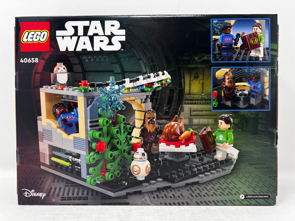 LEGO Star Wars Millennium Falcon Holiday Diorama 40658 (Some creasing, see pictures)