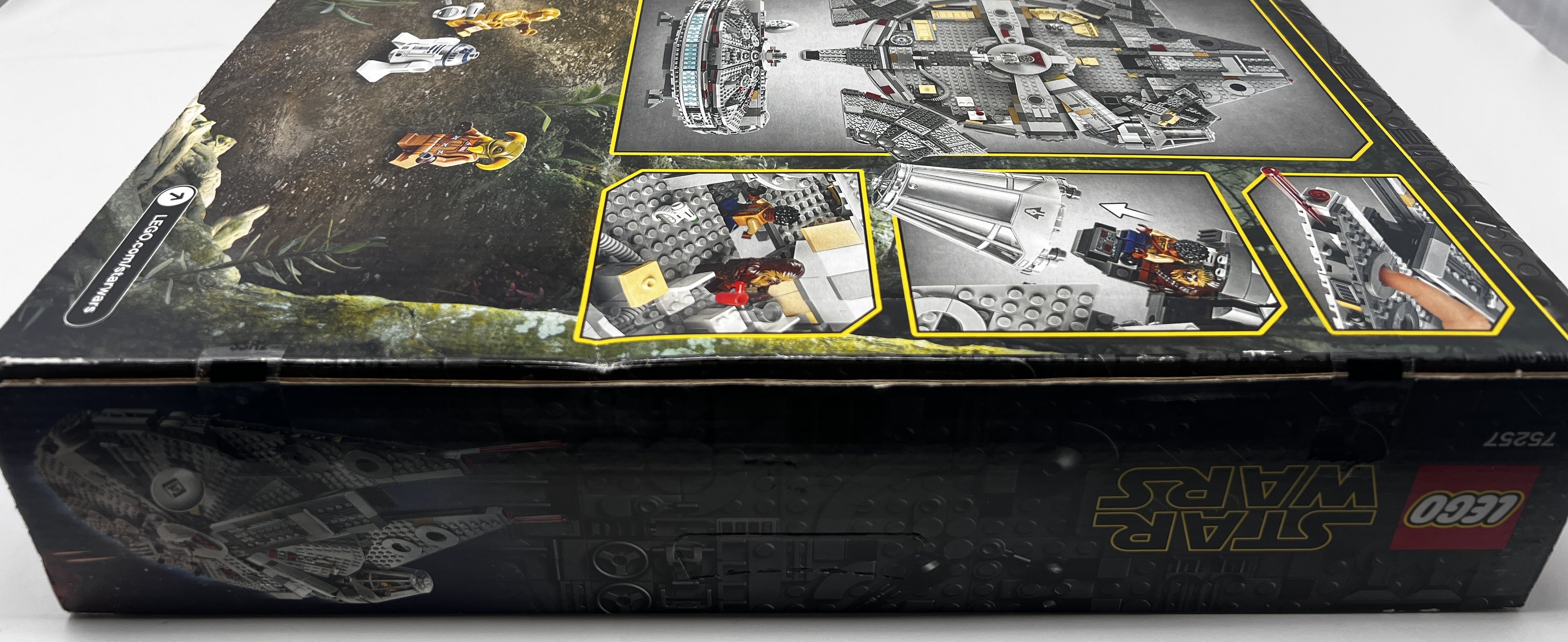 LEGO Star Wars Millennium Falcon 75257 (Heavy shelf wear, see pictures)