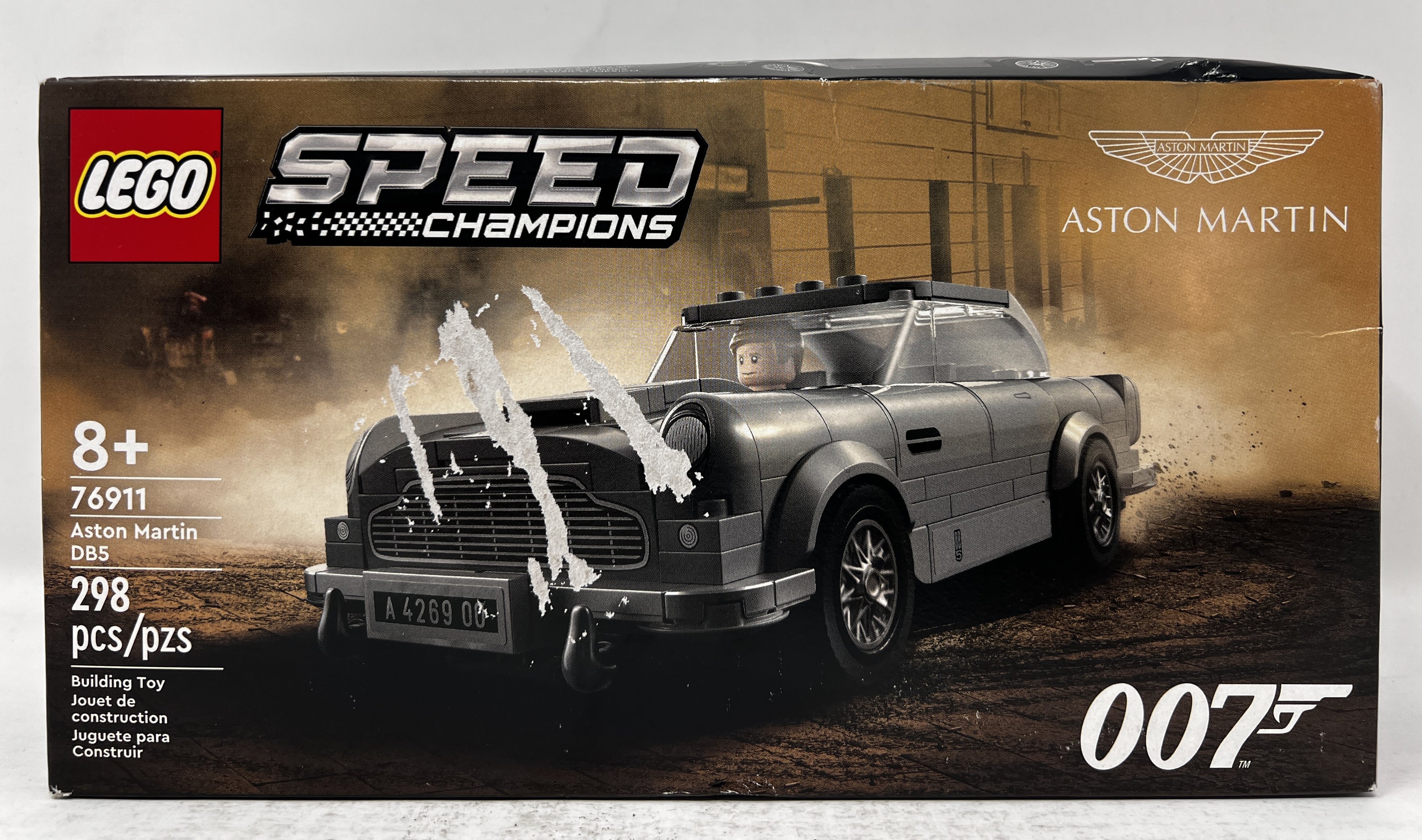 LEGO Speed Champions Aston Martin DB5 76911 (damaged box, see pictures)