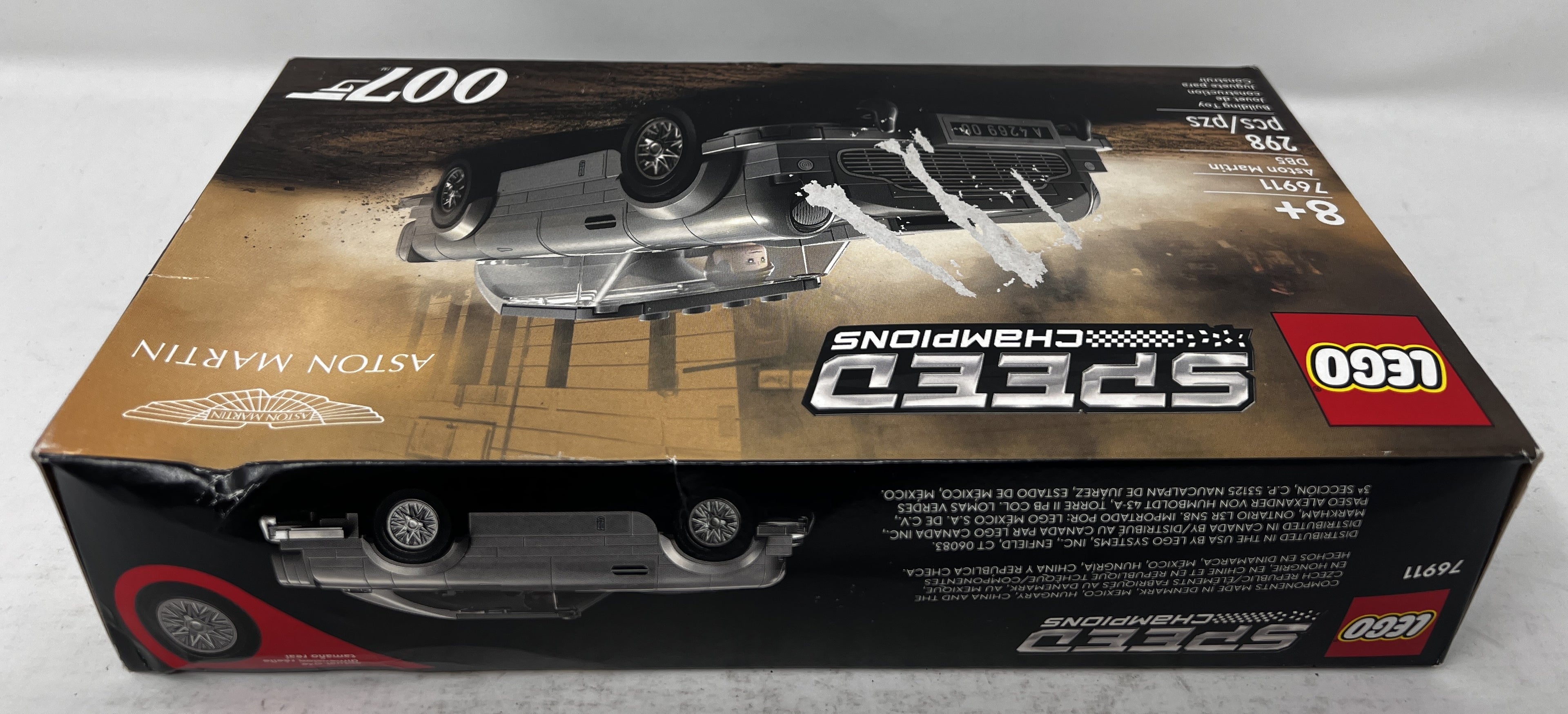 LEGO Speed Champions Aston Martin DB5 76911 (damaged box, see pictures)
