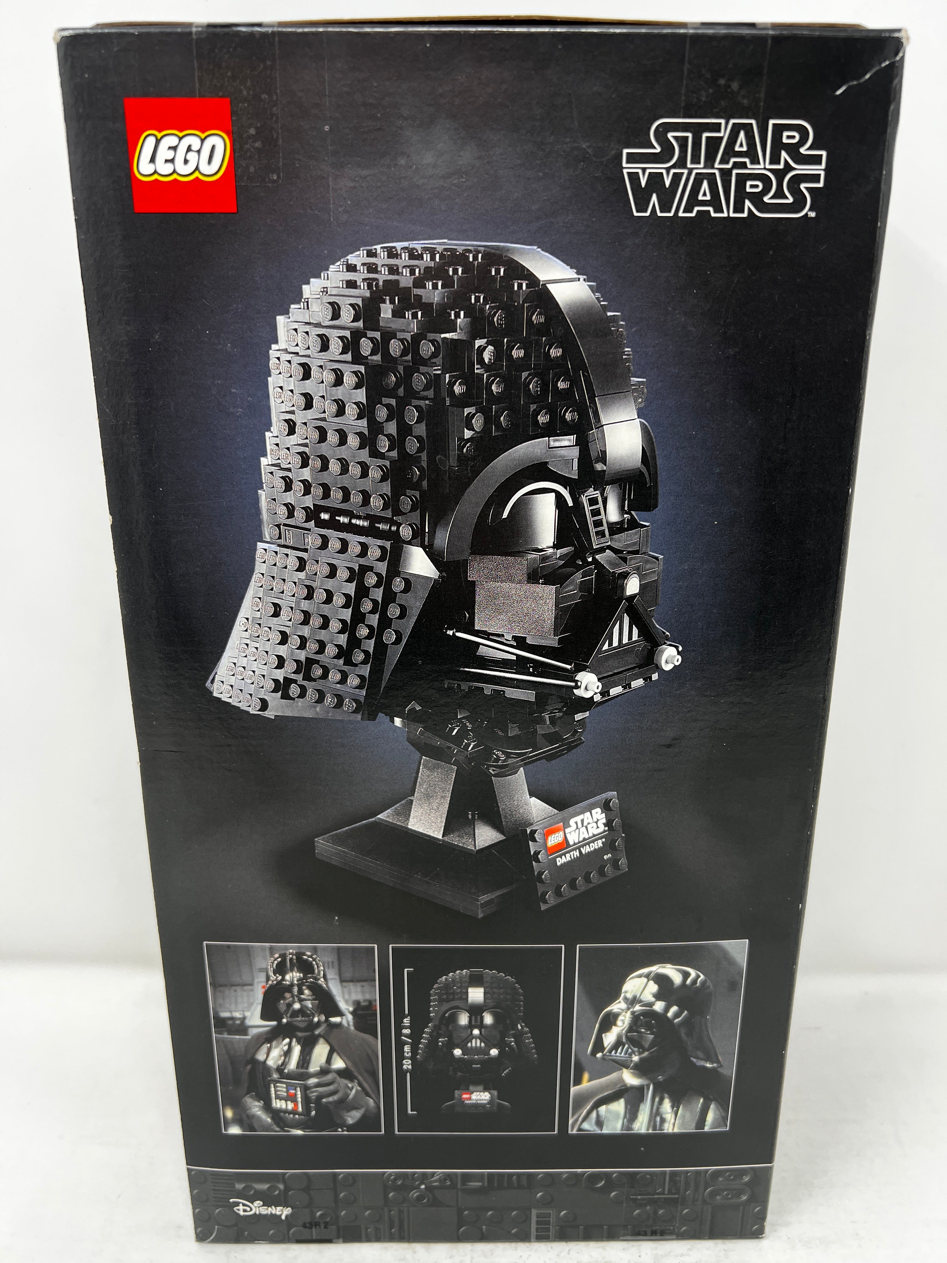 LEGO Star Wars Darth Vader Helmet 75304 (damaged, see picture)