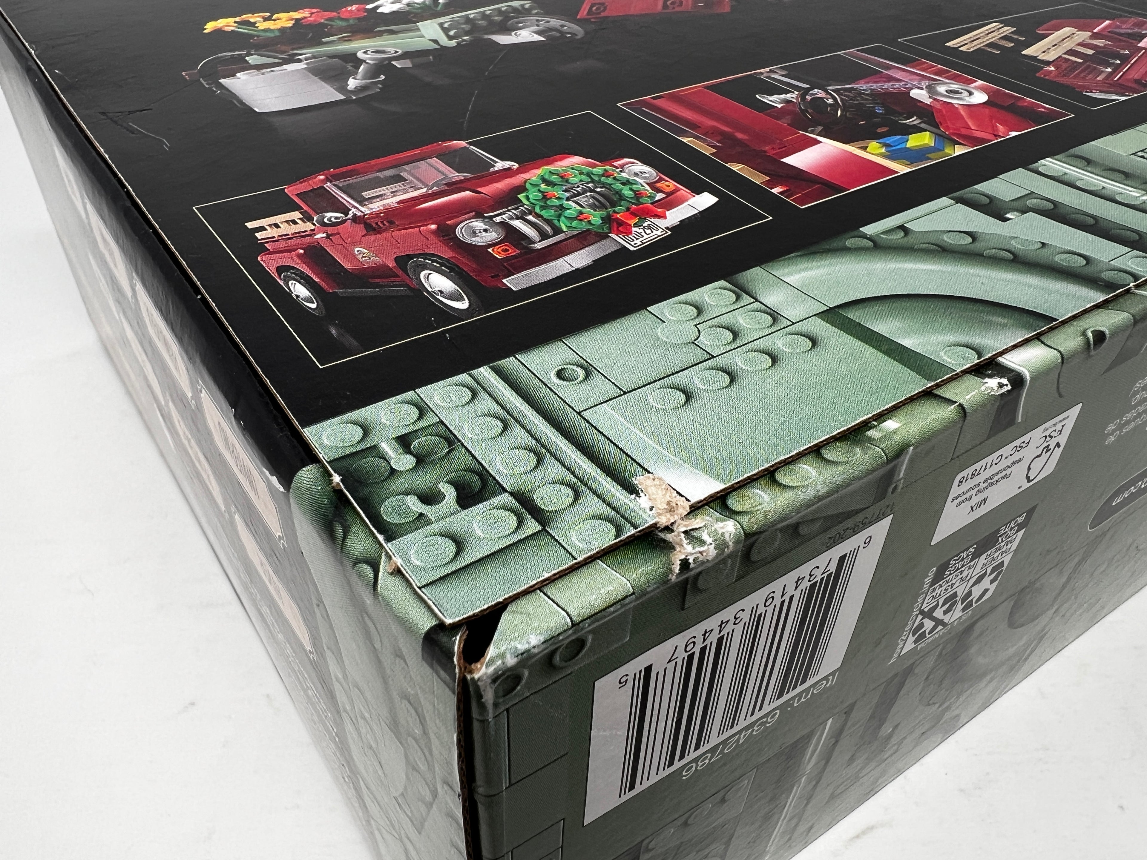 LEGO Icons Pick-Up Truck 10290 (Some crushing/Shelf wear, see pictures)