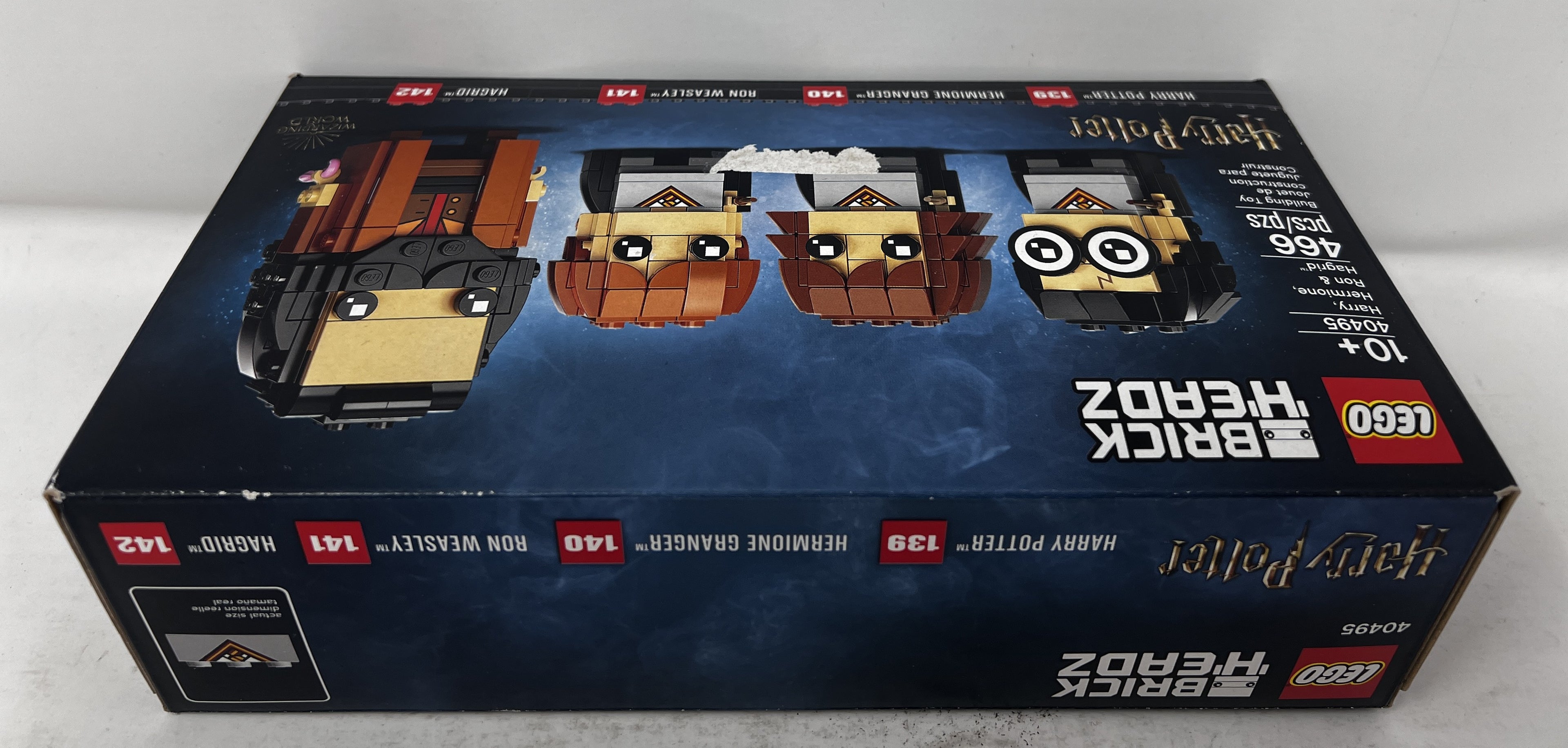LEGO Harry Potter Brickheadz - Harry, Hermione, Ron & Hagrid 40495 (torn graphic, see pictures)